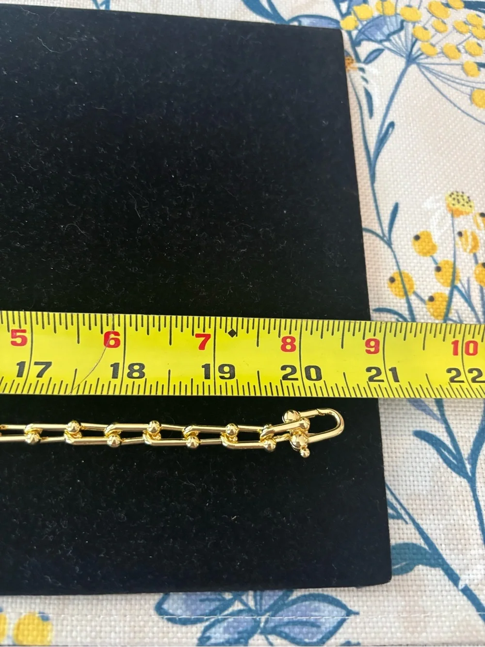 Gold Link Chain Necklace - Women’s Fashion Jewelry
